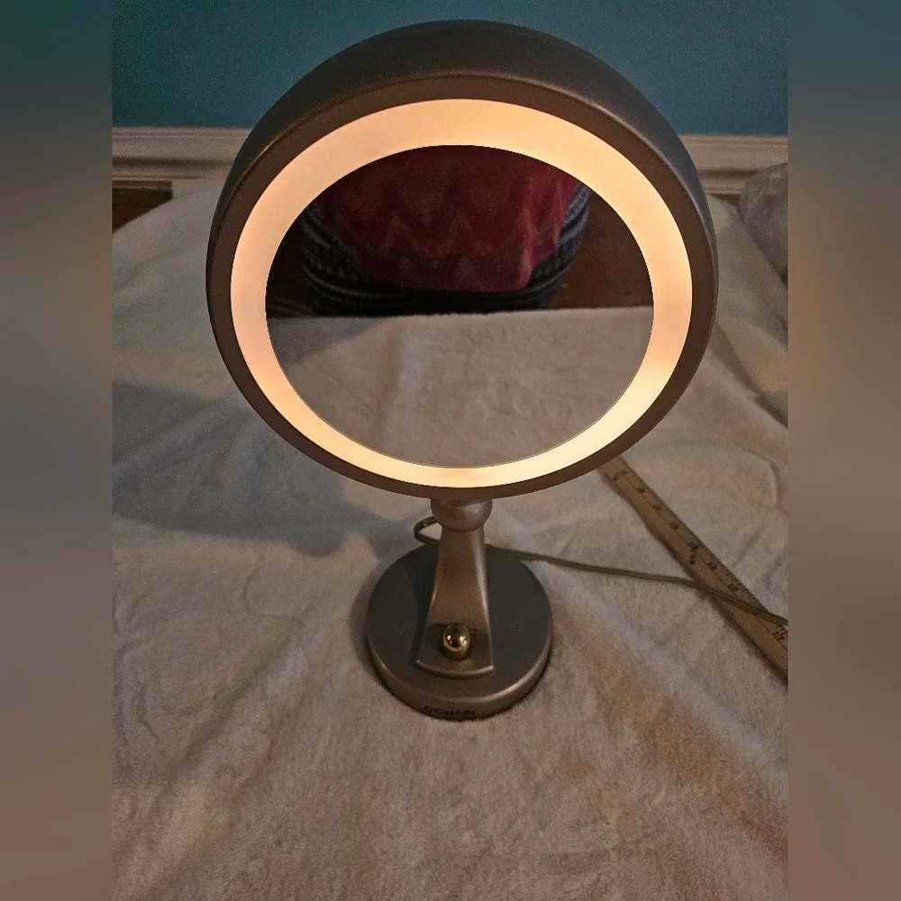 Vintage Conair Double Sided Gold Metal 4 Mood Light Setting Vanity Mirror